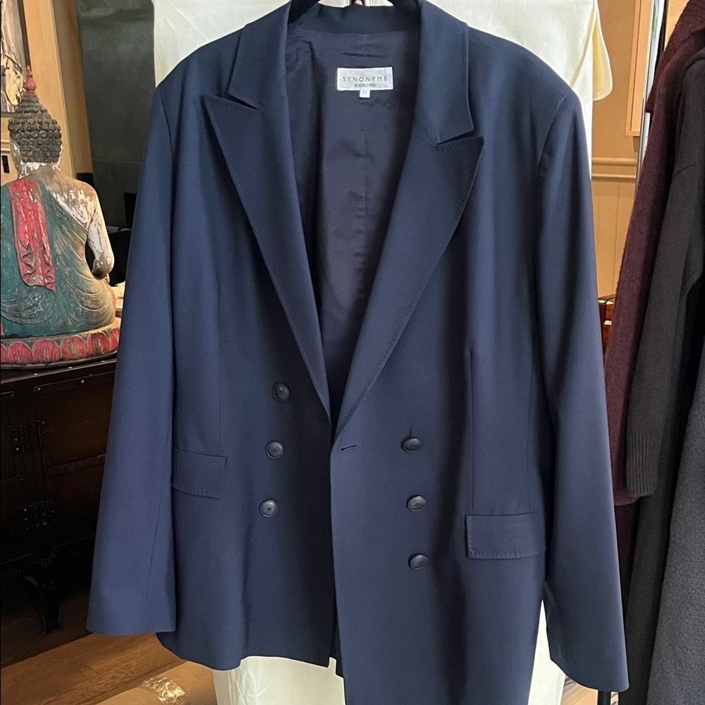 Elegant Navy Women's Blazer by St. John